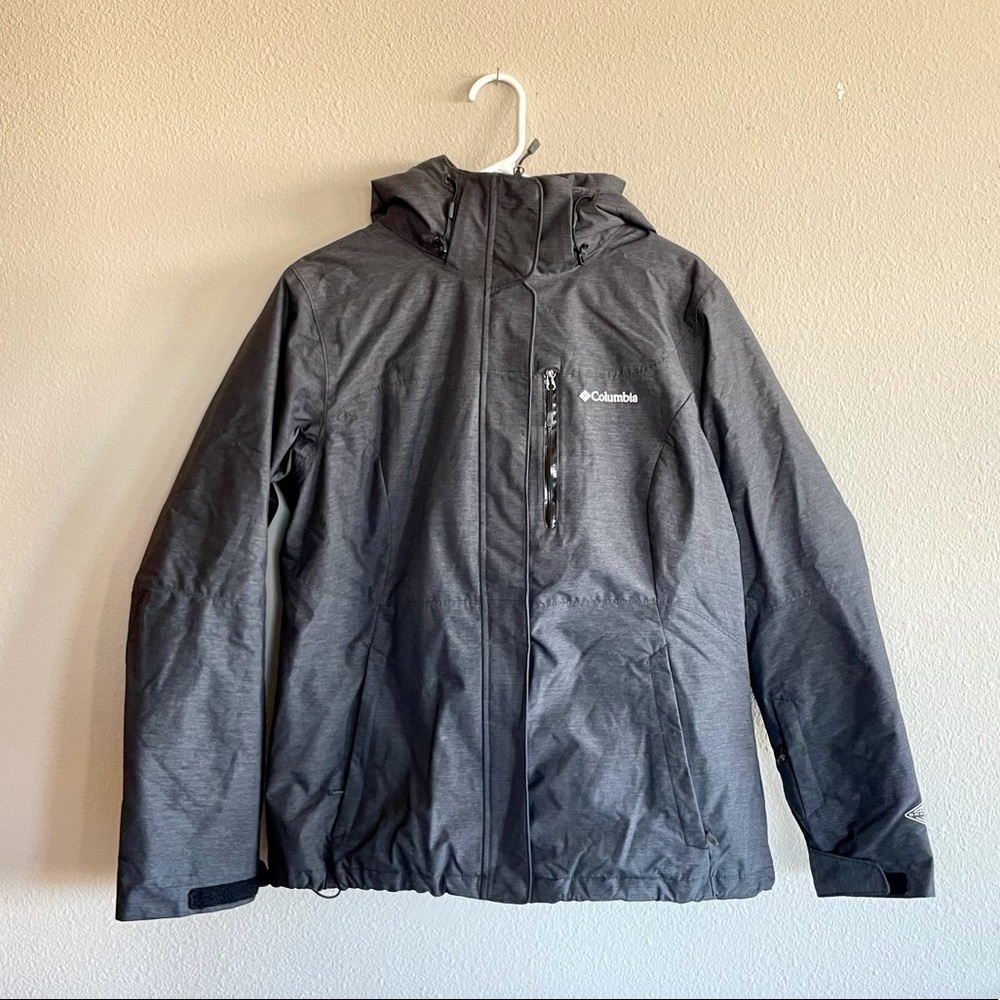 Women’s Columbia Ski Coat